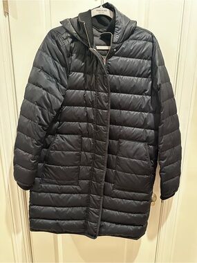 Theory Light Quilted Hooded Down Puffer Coat Navy L